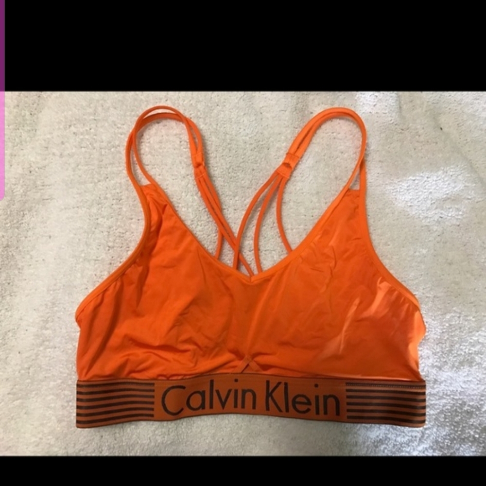 Calvin Klein sports bra bralette L